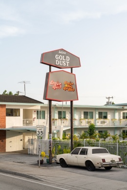 Selina Gold Dust Motel Photo by Lorenzo Capelli, DSL Studio