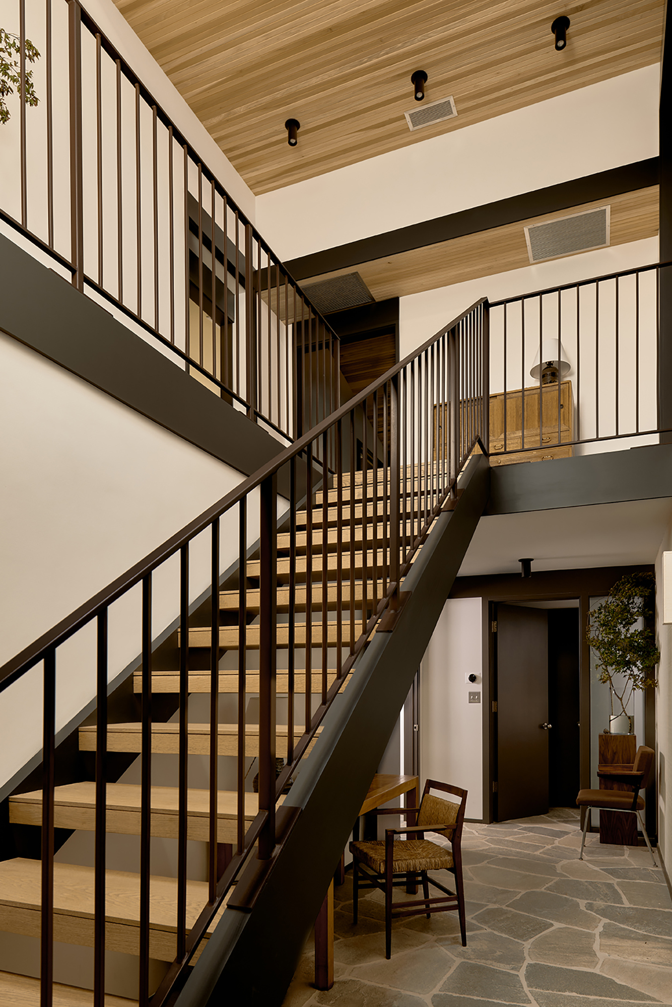 Breland-Harper 02: entryway with 20 foot ceilings and a staircase.