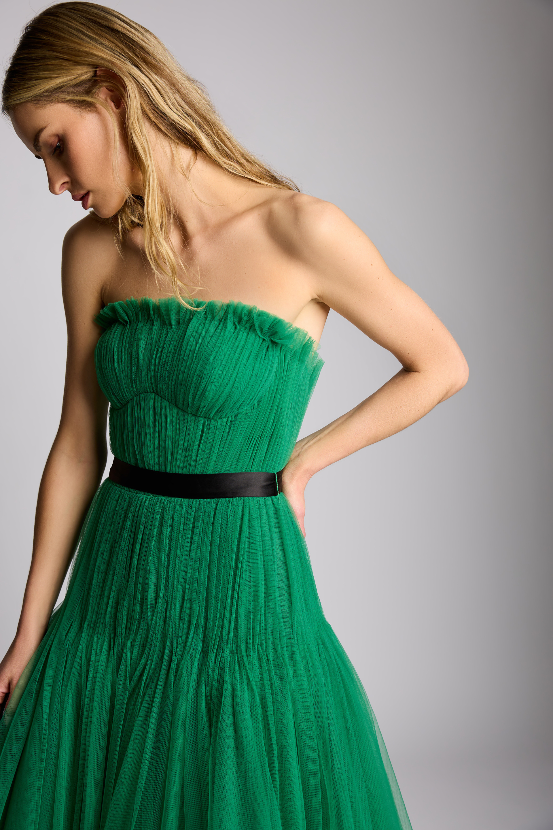 Zac Posen's 2024 Resort Collection is an Ode to Timeless Elegance