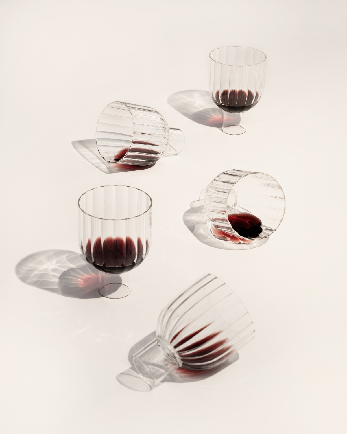 agustina bottoni calici wine glass