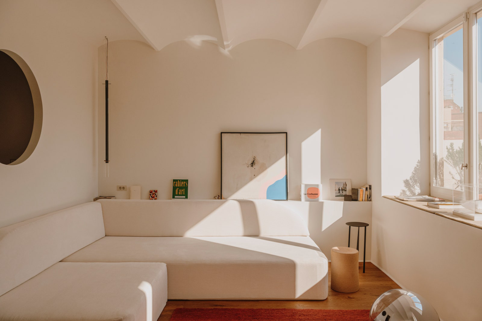 Architect Román Sarrió Maximizes Space in This Narrow Barcelona Home