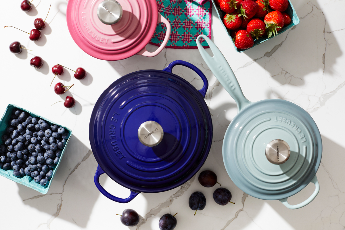 sixtysix mag le creeuset dutch oven blue pink
