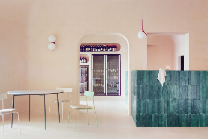 Studio Wook Studio Wok Gives One Italian Pizza Place a Mediterranean Makeover